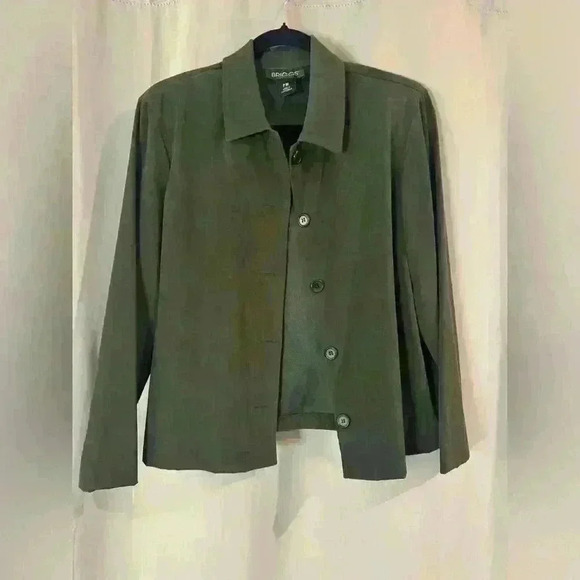 Women’s Green Briggs Jacket - Picture 1 of 6